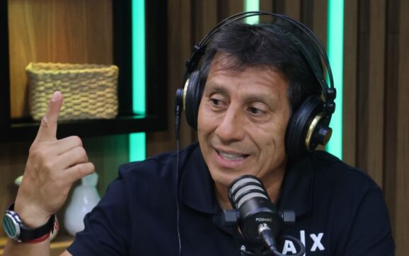 Peña advierte que ningún equipo invencible en la liga de fútbol