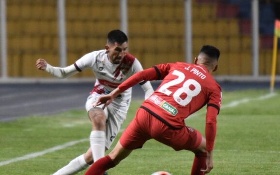 Nacional Potosí Empata Sin Goles Ante FC Universitario Continúa Lucha Por La Victoria