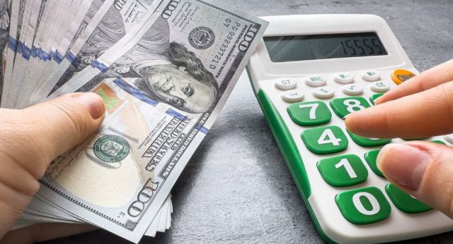 Dólar se dispara y cierra la jornada en doce bolívares con noventa y un céntimos