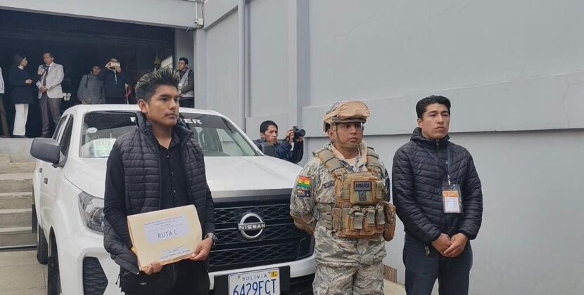 Gobierno asegura suministro de combustible para el TSE e inicia distribución de maletas electorales