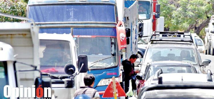 Transporte interdepartamental opera al 10 por ciento ante crisis dirigencia confirma baja actividad