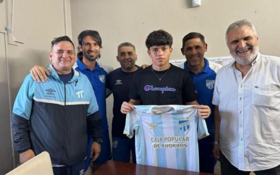 Portero boliviano se entrena con equipo profesional de primera división argentina