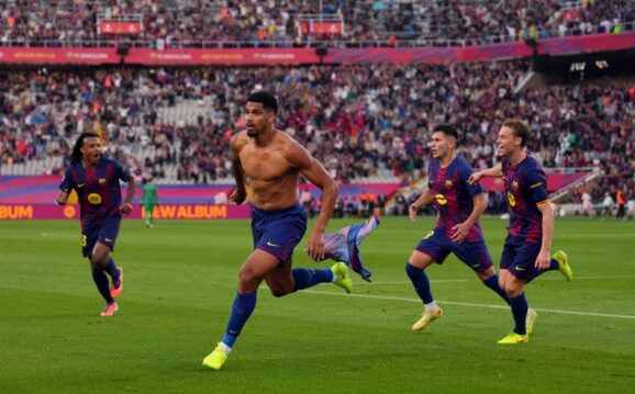 Flick y Araujo salvan al Barcelona en un partido vibrante desatando la euforia en el Camp Nou