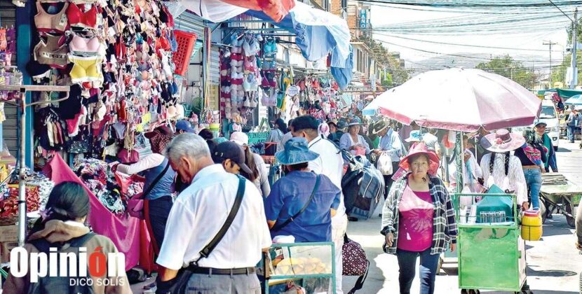 Comerciantes y autoridades acuerdan reordenar mercados para dinamizar la economía local