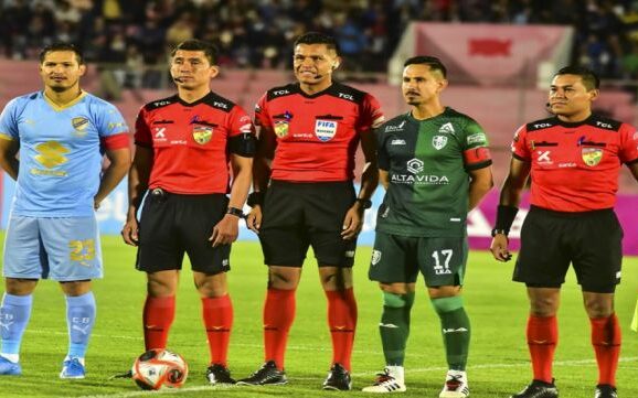 Árbitros suspendidos tres meses por anular gol legítimo en polémica decisión