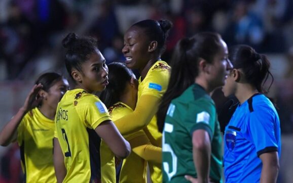 Bolivia sufre contundente derrota ante Ecuador en su debut de la Liga de Naciones