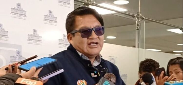 Diputado evista denuncia instrumentalización de altos mandos militares y policiales en Bolivia