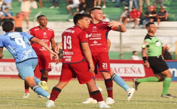 Guabirá líder invicto tras épica remontada ante Blooming