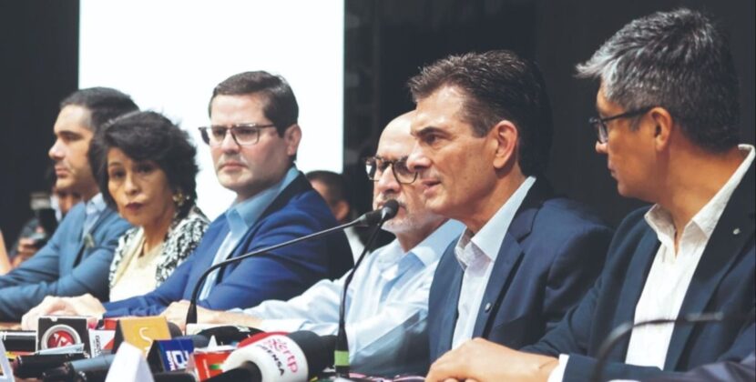 Paz firma pacto económico histórico con empresariado boliviano para impulsar el desarrollo nacional