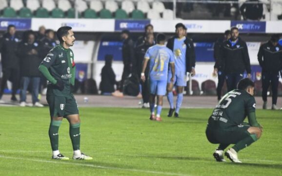 Bolívar golea a Real Tomayapo y se corona campeón del fútbol boliviano