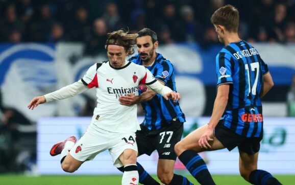 Milan pierde ante Atalanta y se distancia de la cima de la Serie A