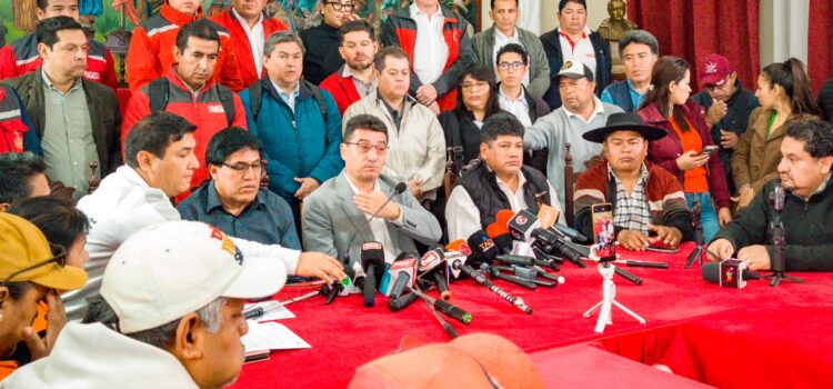 Alcalde advierte cierre municipal por falta de recursos clave para la gestión