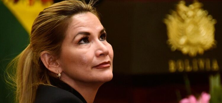 Jeanine Áñez libre políticos y cívicos celebran decisión judicial histórica