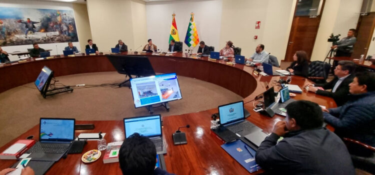 Ministros renuncian en bloque al gobierno de Luis Arce desatando crisis ministerial sin precedentes