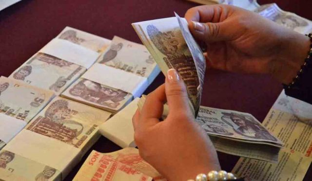 Prestatarios vigilarán cumplimiento ley aplazamiento pago créditos bancarios