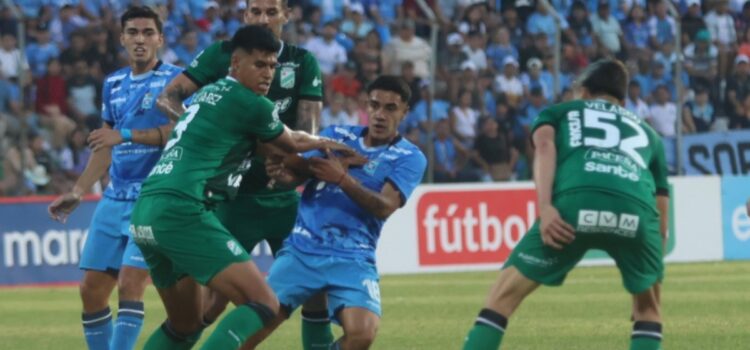 Nueve jugadores clave se pierden el clásico cruceño de fútbol por sanción o lesión