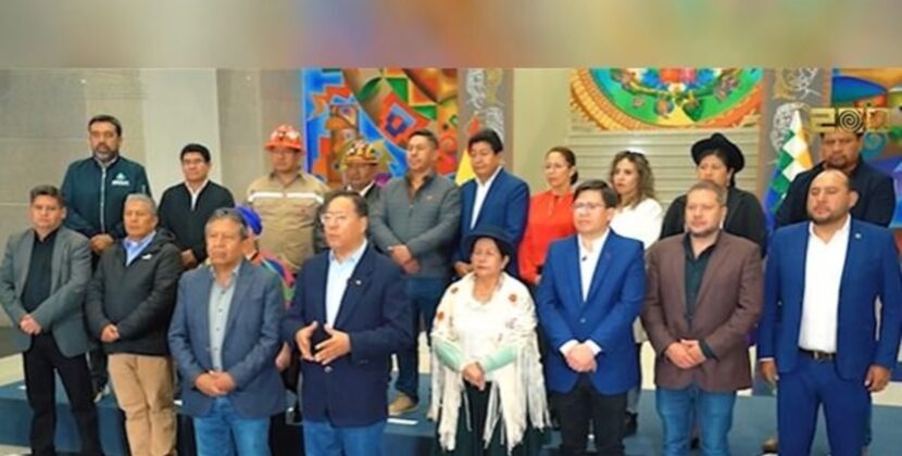 Arce se despide del poder con duras críticas a Evo Morales y declara herido de muerte al proceso de cambio