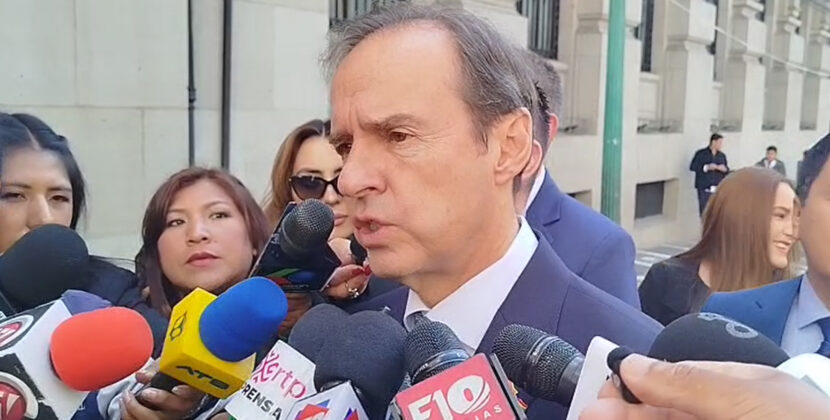 Tuto Quiroga ofrece apoyo para reconstrucción nacional sin renunciar a la crítica y fiscalización