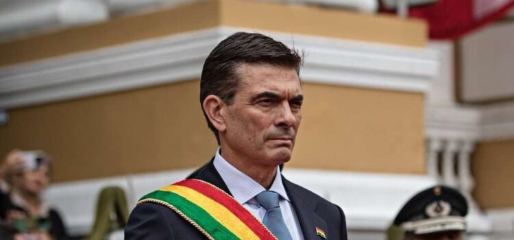 Paz anuncia Gobierno del Futuro Verde compromiso con la sostenibilidad ambiental