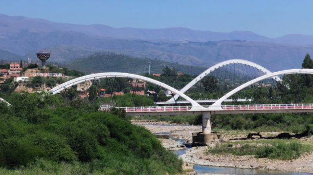 Tarija Planificación Urbana Especulación Futuro en Juego