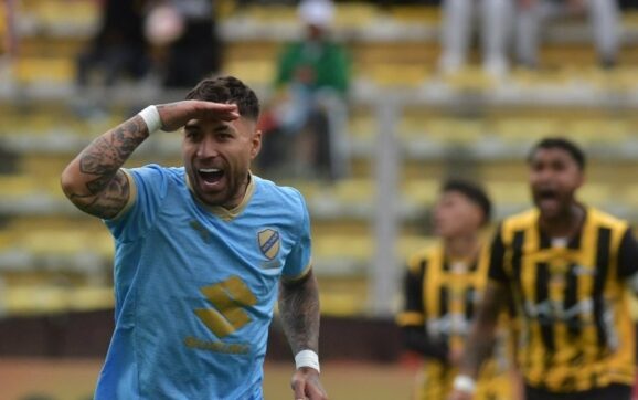 Bolívar golea 5-3 a The Strongest en clásico tarijeño