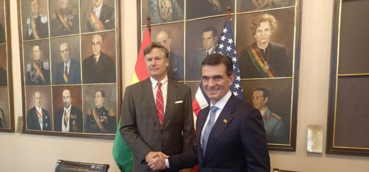 EEUU impulsa a Bolivia en negociaciones clave