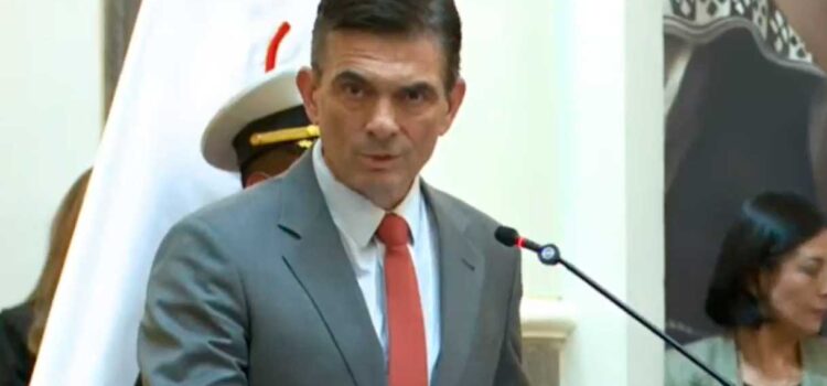 Paz denuncia cloaca: Estado intervenido por corrupción