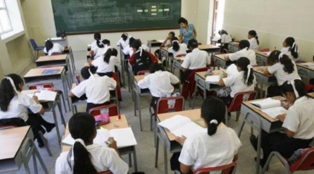 Gobierno abre preinscripción escolar 2024 en 500 colegios