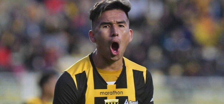 The Strongest gana en La Paz y presiona a la banda roja en el torneo local
