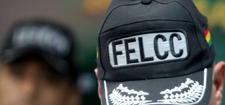 Tribunal de La Paz dicta cárcel a tres policías por secuestro y extorsión a mineros