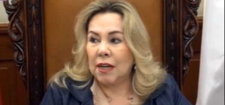 Magistrada de La Paz advierte problemas en Tribunal Constitucional tras cese en TSJ