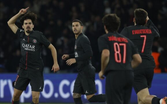 PSG impulsa remontada épica con cinco goles y triplete de Vitinha ante Tottenham