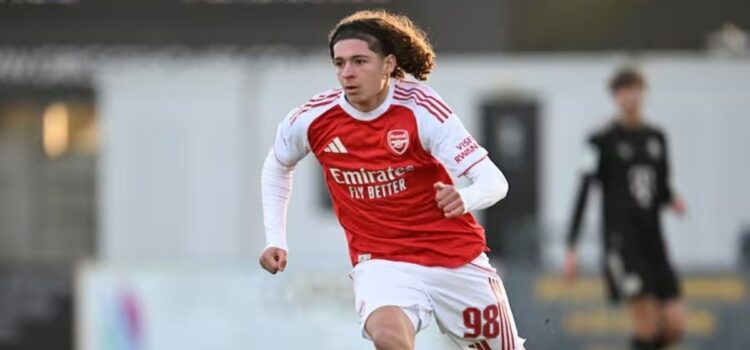Arsenal impulsa debut de jugador de 13 años en Youth League en Londres