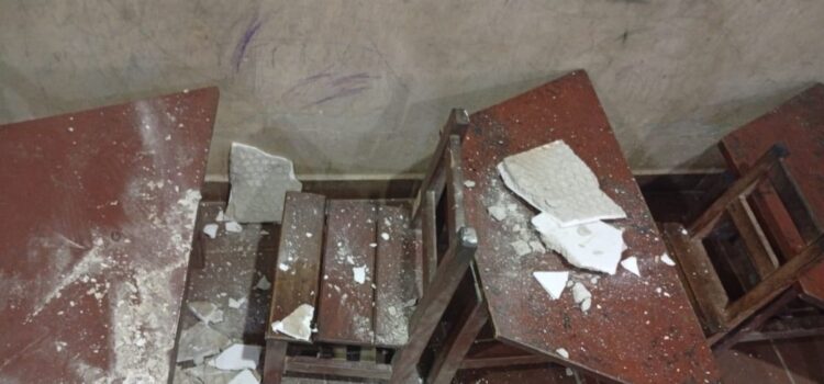 Trinidad confirma caída de cielo falso en aula que afecta a estudiante de primaria