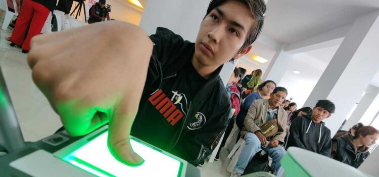 Empadronamiento masivo arranca en Bolivia para subnacionales 2026