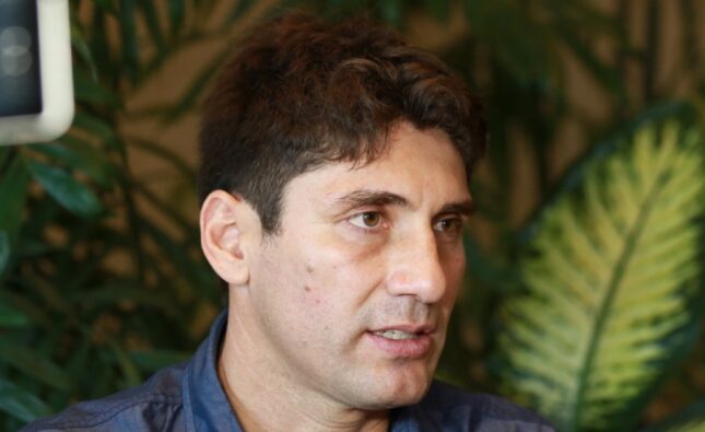 La Asamblea de Oriente duda su realización y Raldes evalúa regresar al fútbol boliviano