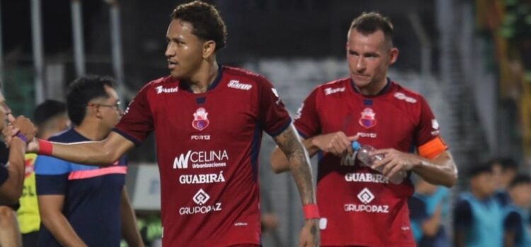 Guabirá golea a Wilstermann en Santa Cruz y avanza a la Sudamericana