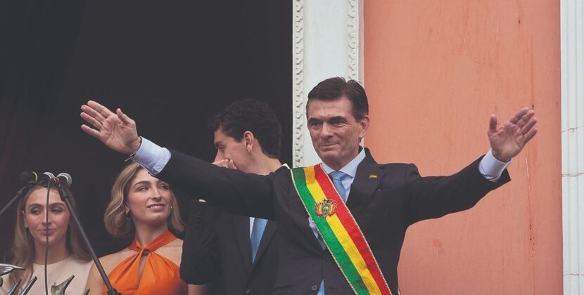 Rodrigo Paz impulsa reformas y enfrenta críticas tras un mes de gobierno en Quito