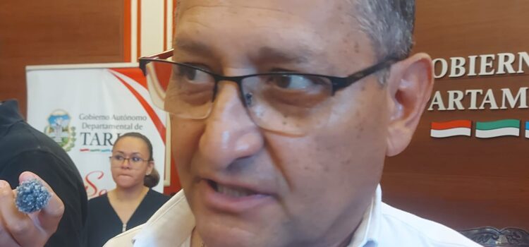 Gobernador Montes exhorta al gobierno a ejecutar plan de desarrollo en Santa Cruz