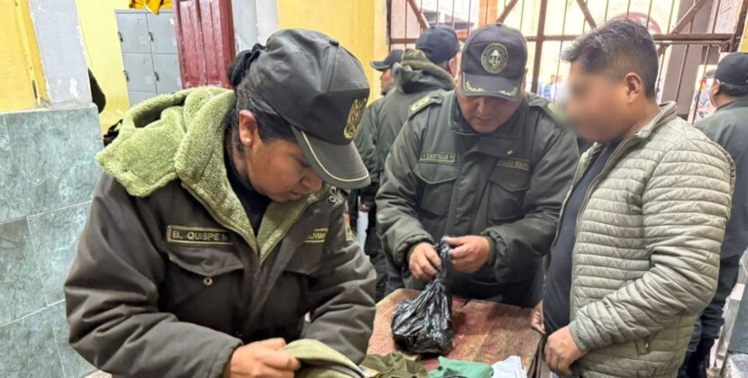 Policía en San Pedro intenta ingresar droga y la Policía lo detiene