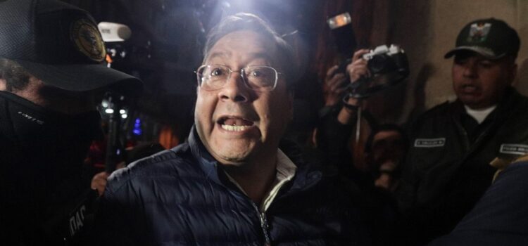 Luis Arce pasa su primera noche aislado en San Pedro sector La Posta tras contagio de Covid-19