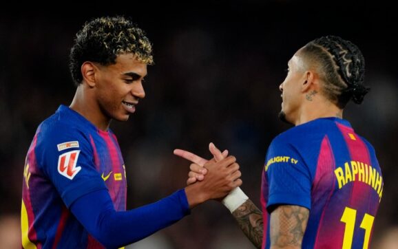 Barcelona confirma liderato en La Liga con doblete de Raphinha ante Sevilla