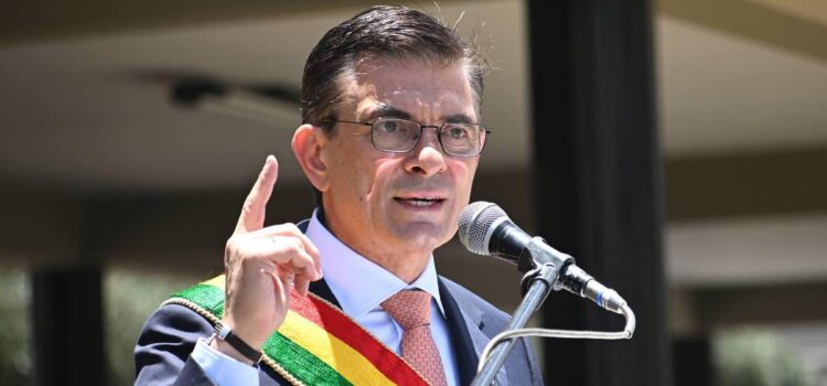 Presidente Paz dispone Sala de Crisis en Palacio por desborde de ríos en Santa Cruz