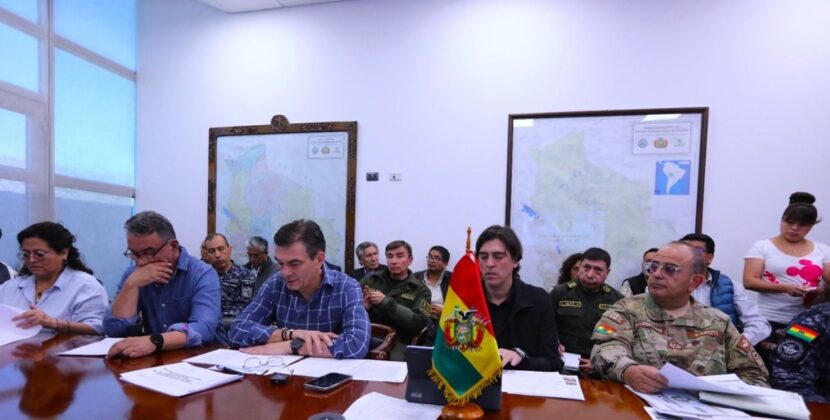 Presidente Paz advierte desastre nacional por llegada de más agua en Bolivia