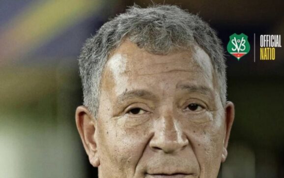 Surinam presenta a su nuevo director técnico antes de enfrentar a Bolivia en La Paz