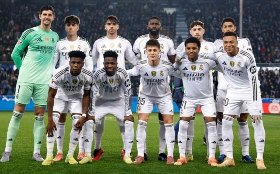 Real Madrid impulsa victoria ajustada contra Alavés de Coudet en La Liga