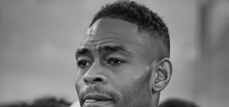 Enoumba advierte dudas sobre su renovación en Blooming por incumplimientos dirigenciales