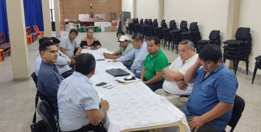 Ministro de Economía se reúne con gremiales y anuncia fin al brazo inquisitivo de Impuestos Nacionales