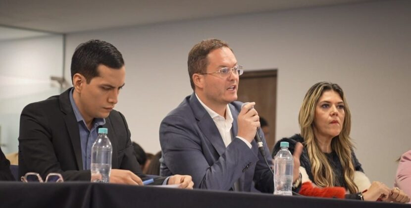 Fiscalía de Bolivia revela nueve irregularidades en contratos de Botrading