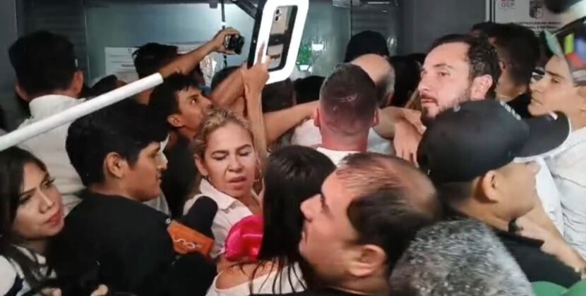 Seguidores de Camacho agreden al binomio de Libre en ingreso al TED de Santa Cruz